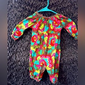 Vibrant snap up for baby!